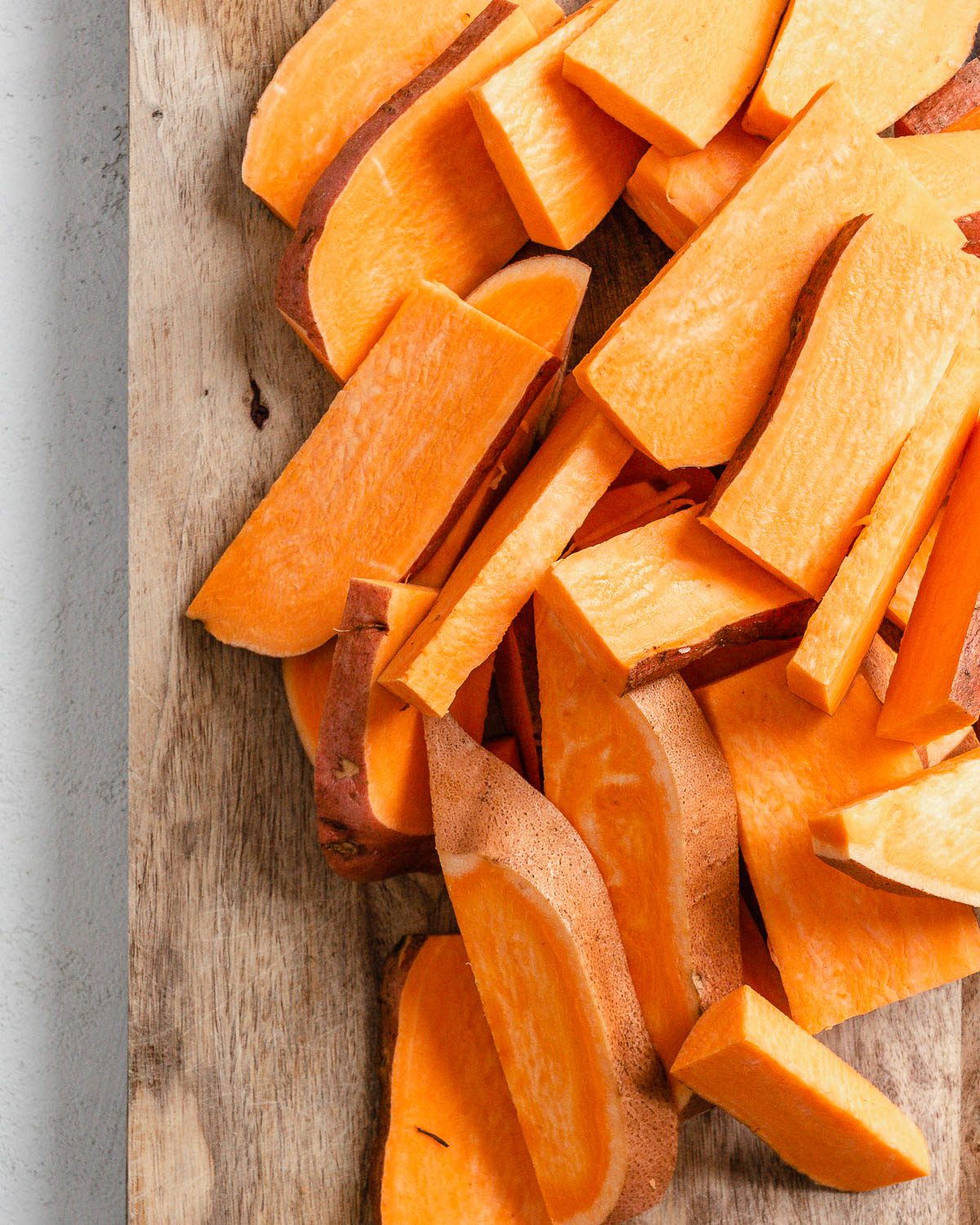 sliced sweet potato wedges