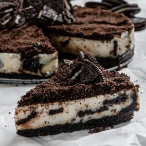 completed Vegan Oreo Cheesecake [6 Ingredient] against white surface