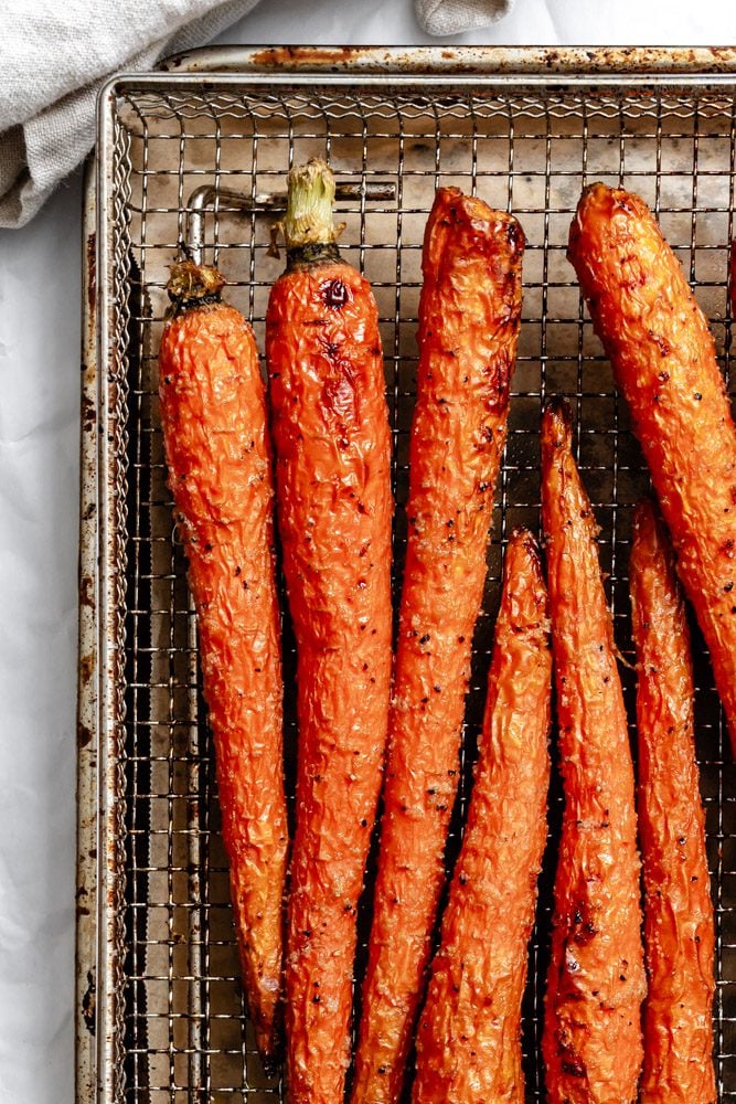 completed Air Fryer Carrots on air fryer rack